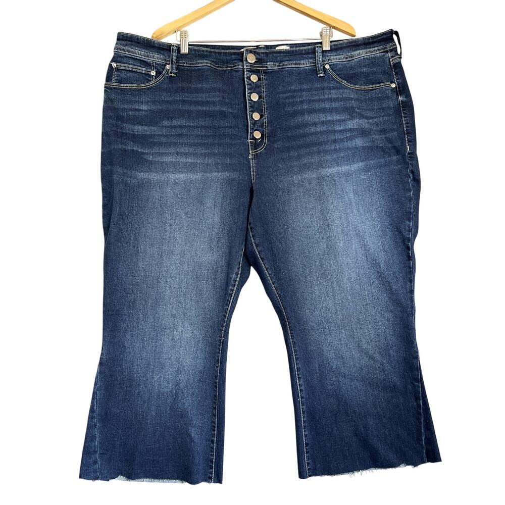 Seven7 Jeans Size 28 Cut Off Crop Flare Distressed Button Fly Stretch Retro Boho